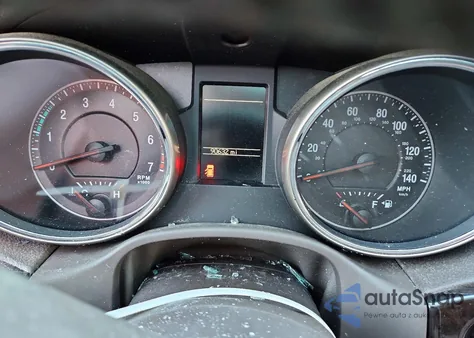 2012 Jeep Grand Cherokee Laredo z USA, uszkodzony, nr VIN 1C4RJEAG2CC259413